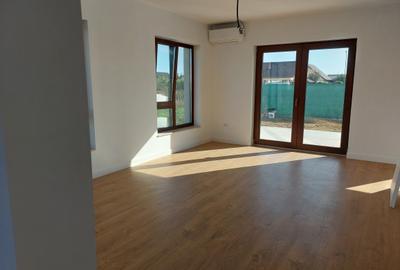 Proprietar vând Duplex 5 camere Dumbrăvița  județul Timiș - 4