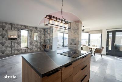 Casă cu 5 camere cu Teren 550 Mp în Nufărul - 7