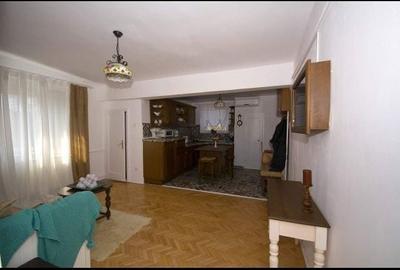 Apartament cu 2 camere decomandat în Ultracentral - 2
