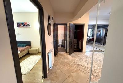 Apartament cu 3 camere decomandat, mobilat în Central - 18