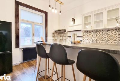 Apartament cu 4 camere decomandat în Centrul Istoric - 3