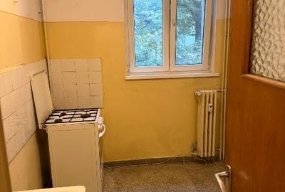 Apartament 3 cam 61 mp semidecomandat 2 bai etaj 2/4 bloc anvelopat Piata Minis - 7