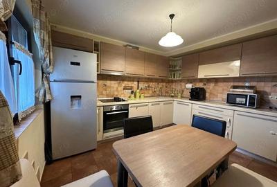 De inchiriat Vila - Giroc - 1