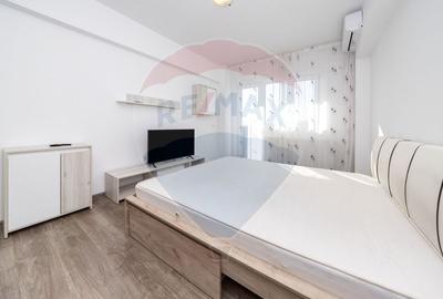 Apartament cu 2 camere decomandat, mobilat în Tractorul - 10