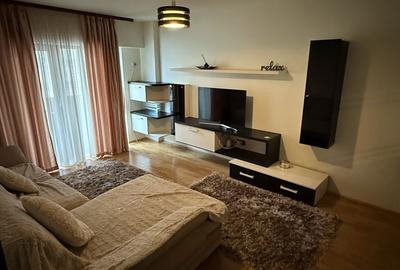 Apartament cu 2 camere decomandat în Central - 2