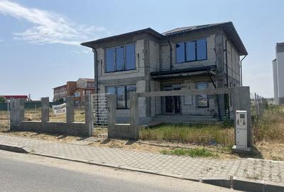 Casă cu 4 camere în Cumpăna - 3