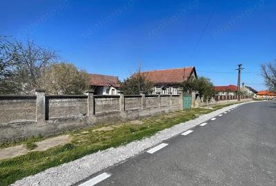 Casă cu 3 camere cu Canalizare în Săbolciu - 1