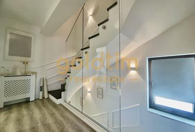 NOU/ SUPERB/ 2 LOCURI PARCARE/ CURTE 50 MP - 28