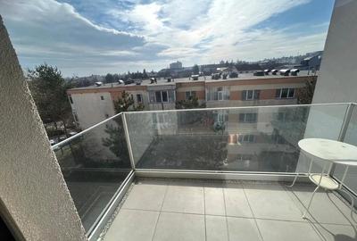Apartament cu 2 camere decomandat în Eremia