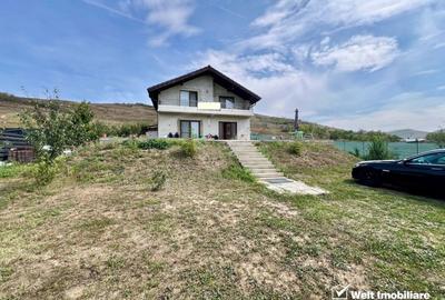Casă individuală cu 6 camere cu Canalizare în Gădălin - 10