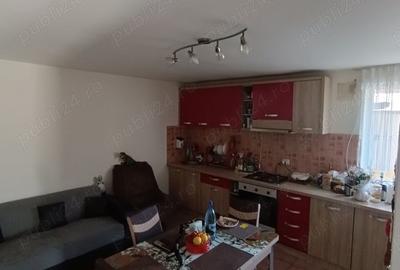 Casă cu 5 camere în Hunedoara - 8