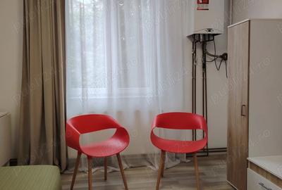 Garsonieră decomandată în Tractorul - 7