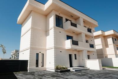 Casă cu 5 camere cu Canalizare în Dobroești - 2