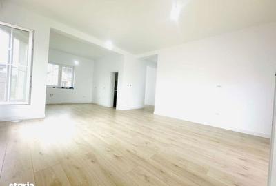 Casă cu 4 camere cu Teren 613 Mp în Vladimirescu