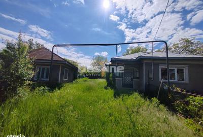 Casă cu 4 camere în Central - 1