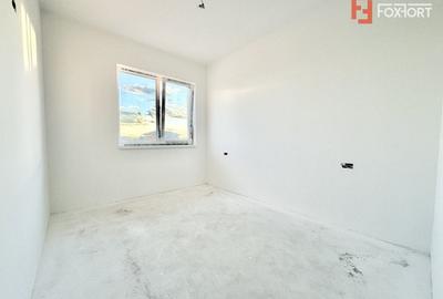 Duplex cu 4 camere - Strada Asfaltata - Mosnita - Noul Lidl - 19