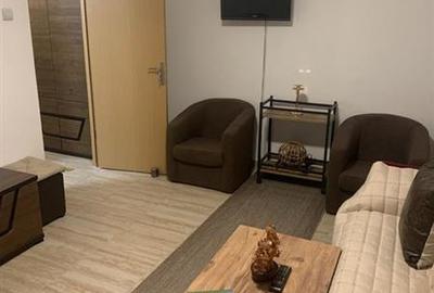 Garsonieră decomandată, mobilată în Astra - 6