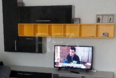 Apartament cu 2 camere semidecomandat, mobilat în Uverturii