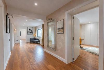 Spațiu comercial, de 470 mp, în Central - 5