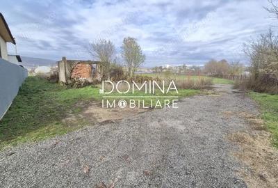 Vanzare teren extravilan, situat in Targu Jiu, strada Slobozia - 10