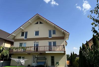 Casă cu 4 camere în Ipotești - 5