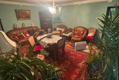 Casă cu 3 camere în Uiești - 1