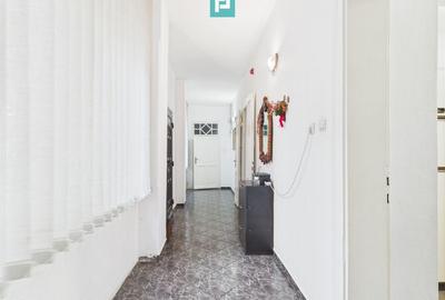 Casă Individuală cu spațiu comercial - Variaș - 16