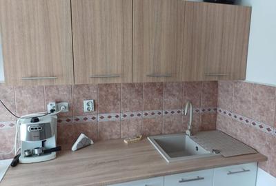 Drumul Taberei, inchiriere 3 camere, Bl stradal - 19