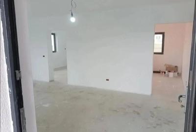 Casă cu 3 camere cu Teren 380 Mp în Horia - 4