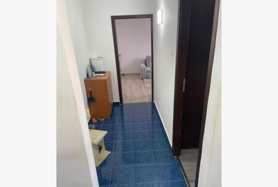 Giurgiului-Drumul Gazarului-Apartament de  2 camere decomandat