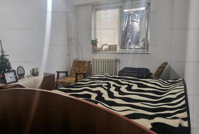 Apartament cu 3 camere decomandat în Obor - 4