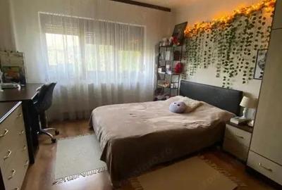 Apartament 3 camere, 66.8 mp, zona Niela - 5