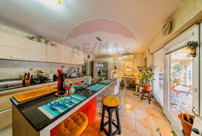 Casă cu 4 camere cu Garaj în Subcetate - 23