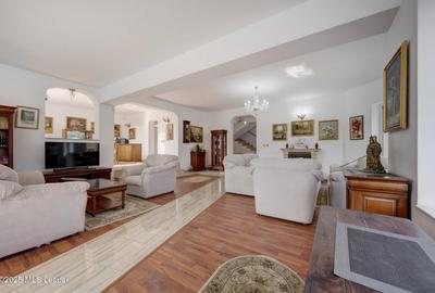 Voluntari, Revolutiei, Vila 2006, 560 mp, teren 1120mp - 3