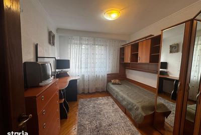 Apartament cu 3 camere decomandat în Banat - 3