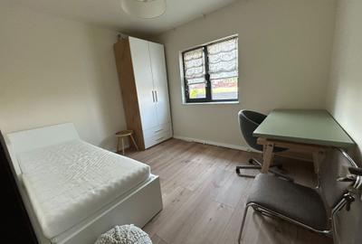 Casă cu 4 camere în Central - 2