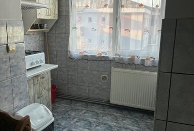 Apartament cu 2 camere decomandat în Exterior Vest - 8