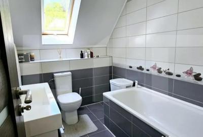 Casă cu 5 camere cu Teren 1000 Mp în Simeria - 2