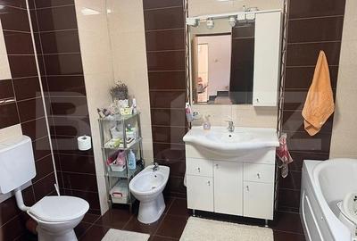 Casă individuală cu 7 camere cu Canalizare în Est - 12