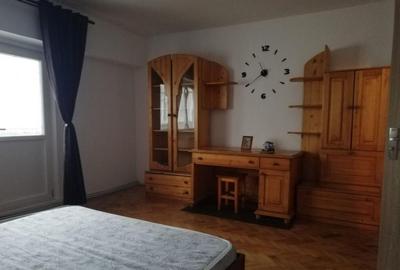 Garsonieră decomandată în Păcurari - 4