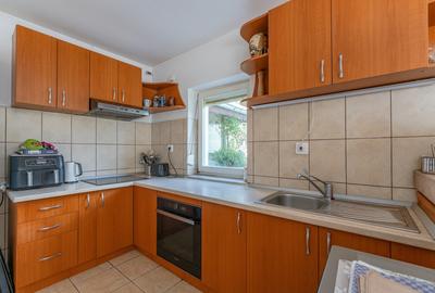 Duplex cu 6 camere cu Canalizare în Brebina - 13