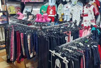 Inchiriez spatiul comercial - 2