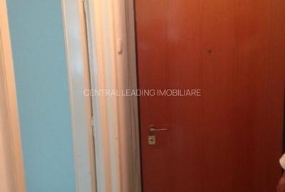 Apartament cu 2 camere semidecomandat, mobilat în P-ța Romană - 9