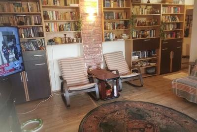 Apartament cu 3 camere semidecomandat în Central - 10