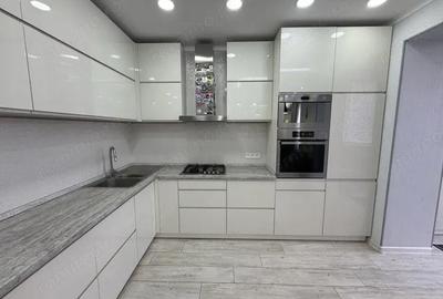 Garsonieră decomandată în Pipera