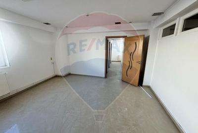 Spatiu comercial- ZONA CENTRALA- 225 MP - 5