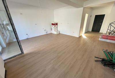 Casă individuală cu 5 camere cu Canalizare în Central - 8