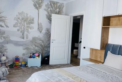 Apartament cu 3 camere decomandat în Băneasa - 2