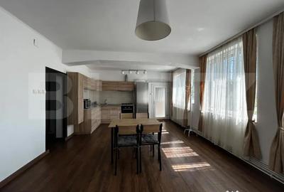 Apartament cu 2 camere decomandat în Central - 2