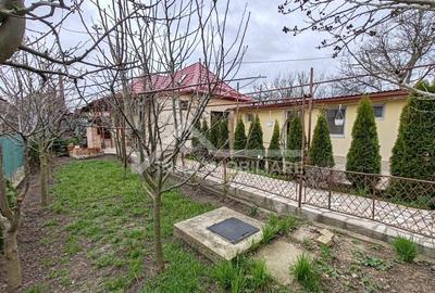 Casa individuala, 100 mp utili, 242 mp teren, Str. Trandafirilor - 4